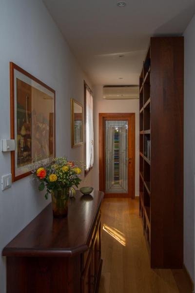 Ca Della Musica Venezia Santa Croce Apartment Luaran gambar